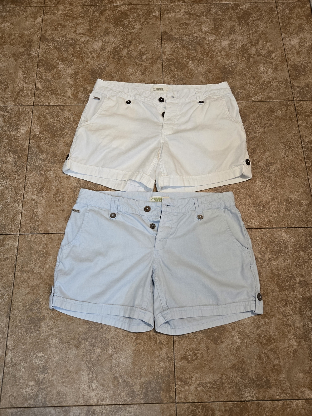 Mountain Khakis Women's White and Light Blue Cargo Shorts Set